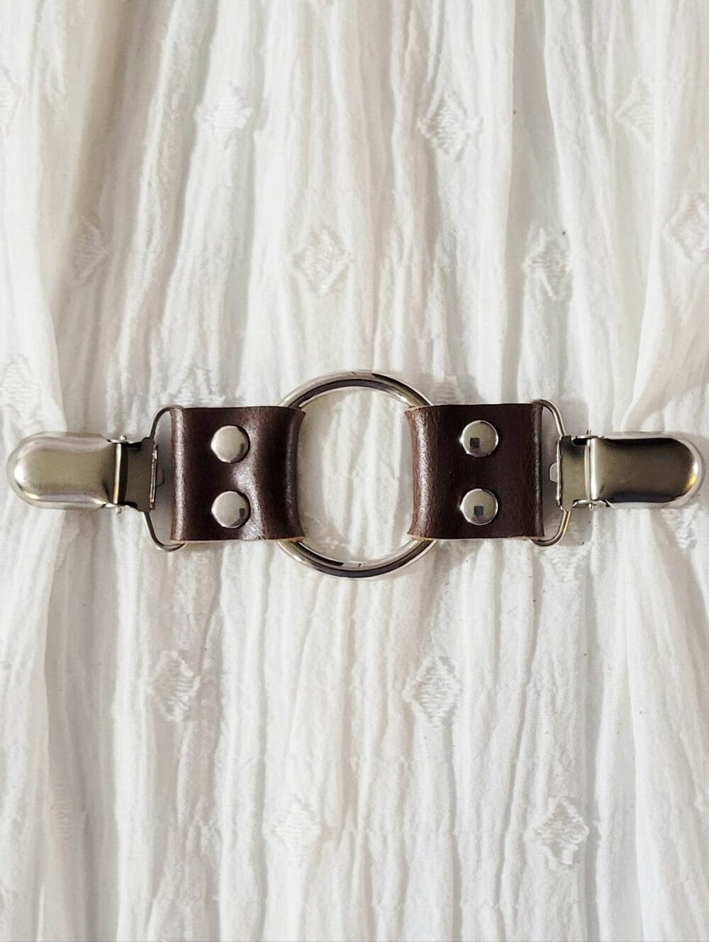 Brown Leather Cinch Clip W/ Silver Tone Oring & Clips. DIY Tailor. New, Handmade